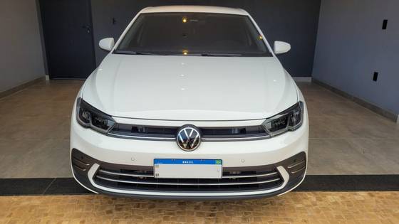 VOLKSWAGEN POLO 1.0 170 TSI HIGHLINE AUTOMÁTICO VOLKSWAGEN POLO 1.0 170 TSI HIGHLINE AUTOMÁTICO